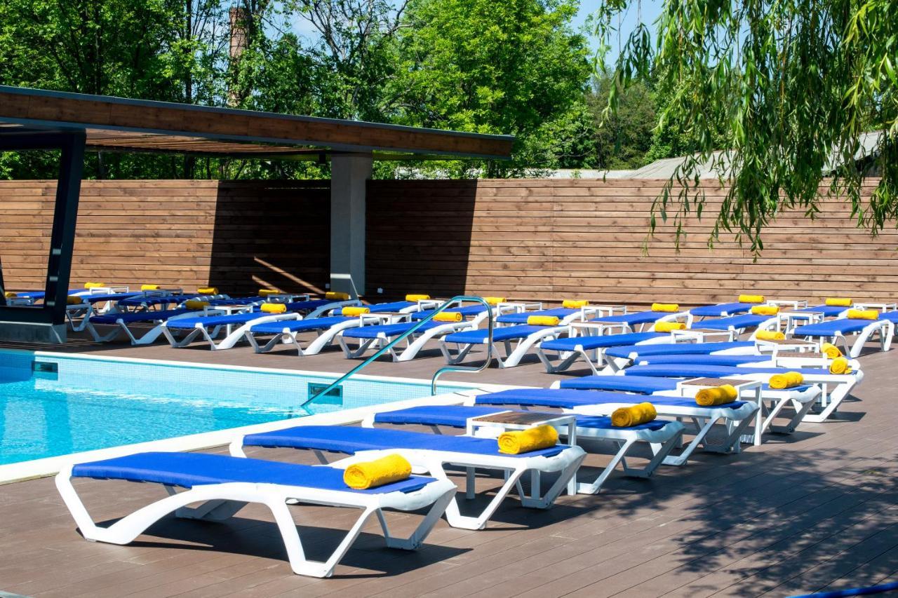 Riverside- Hotel And Mice Cherníhiv Exterior foto